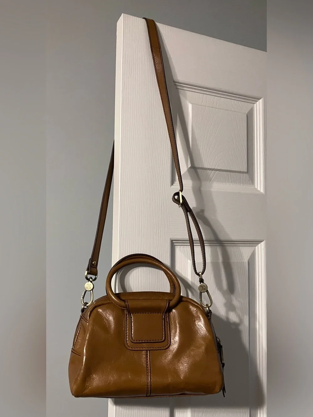 HOBO Small Sheila Satchel with Detachable Strap